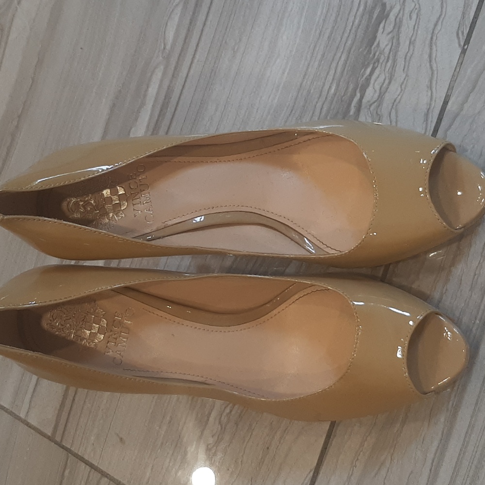 Vince camuto patent leather heels